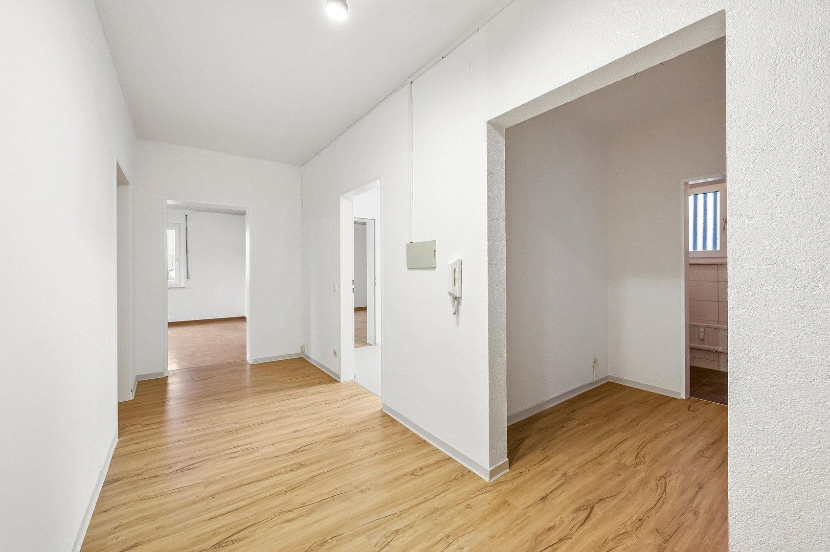 Pronájem bytu 3+1 91 m², Leinzell, Bádensko-Württembersko Pronájem bytu 3+1 91 m², Leinzell, Bádensko-Württembersko
