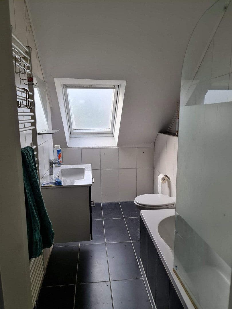 Pronájem bytu 2+1 62 m², Mittelstr. 99, Sprockhövel, Severní Porýní-Vestfálsko Pronájem bytu 2+1 62 m², Mittelstr. 99, Sprockhövel, Severní Porýní-Vestfálsko