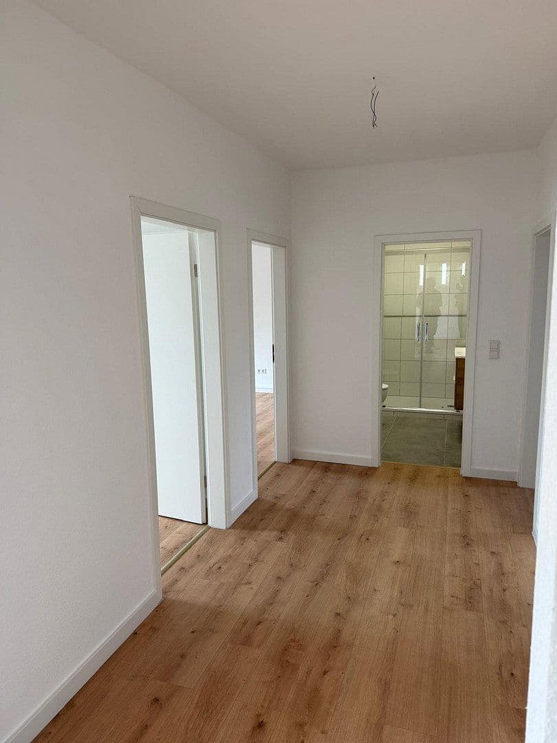 Pronájem bytu 3+1 90 m², Norbertstr. 7, Wesel, Severní Porýní-Vestfálsko Pronájem bytu 3+1 90 m², Norbertstr. 7, Wesel, Severní Porýní-Vestfálsko