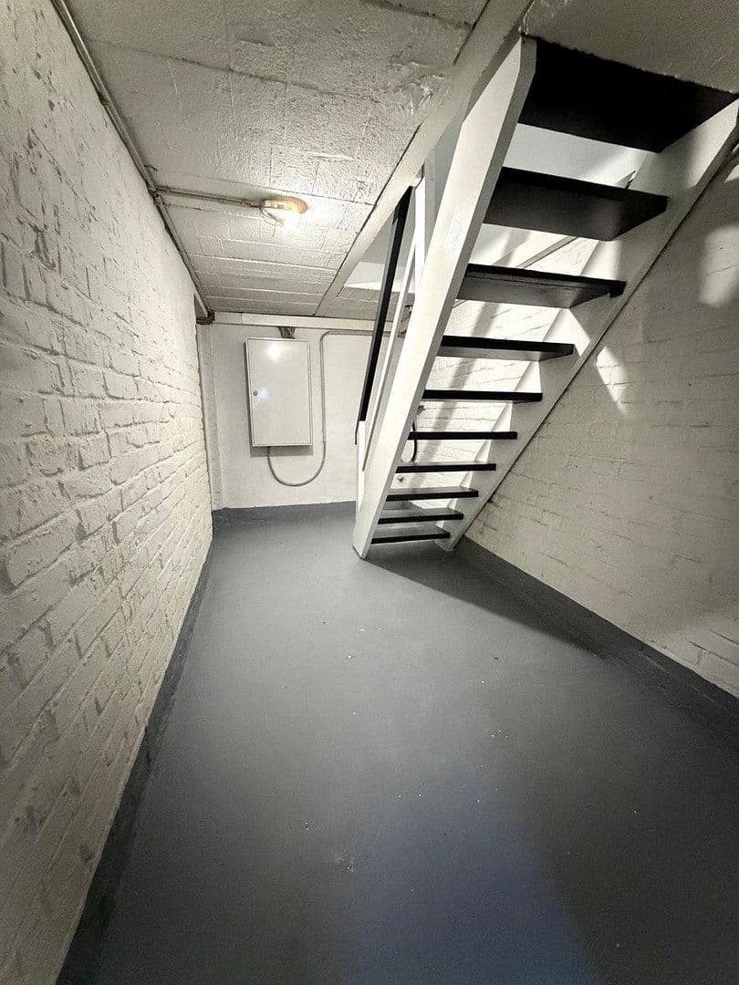 Prodej domu 85 m², pozemek 106 m², Aplerbecker Straße 76, Düsseldorf, Severní Porýní-Vestfálsko Prodej domu 85 m², pozemek 106 m², Aplerbecker Straße 76, Düsseldorf, Severní Porýní-Vestfálsko