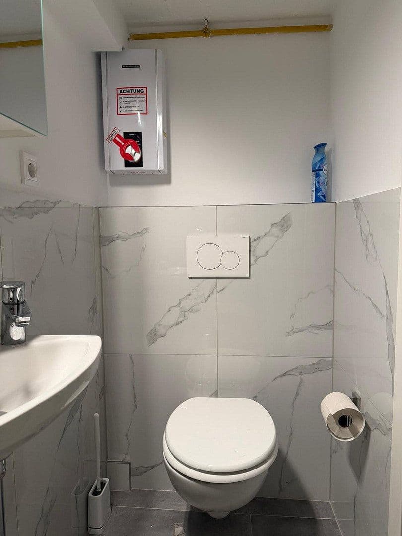 Prodej domu 85 m², pozemek 106 m², Aplerbecker Straße 76, Düsseldorf, Severní Porýní-Vestfálsko Prodej domu 85 m², pozemek 106 m², Aplerbecker Straße 76, Düsseldorf, Severní Porýní-Vestfálsko
