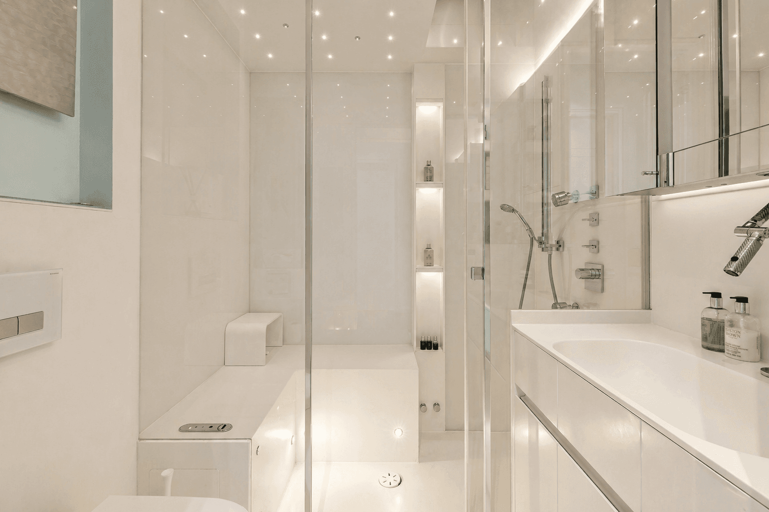 Prodej bytu 4+kk 171 m², München, Bavorsko Prodej bytu 4+kk 171 m², München, Bavorsko