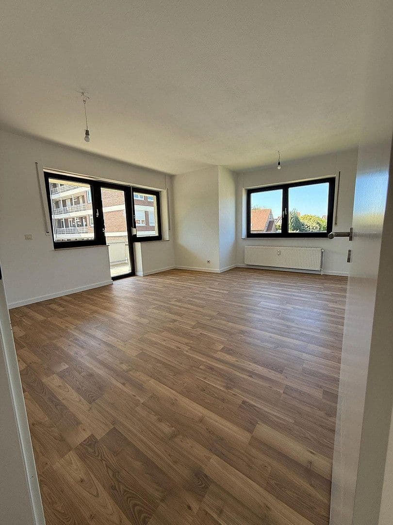 Pronájem bytu 4+1 88 m², Hannoveraner Str. 58, Lingen (Ems), Dolní Sasko Pronájem bytu 4+1 88 m², Hannoveraner Str. 58, Lingen (Ems), Dolní Sasko