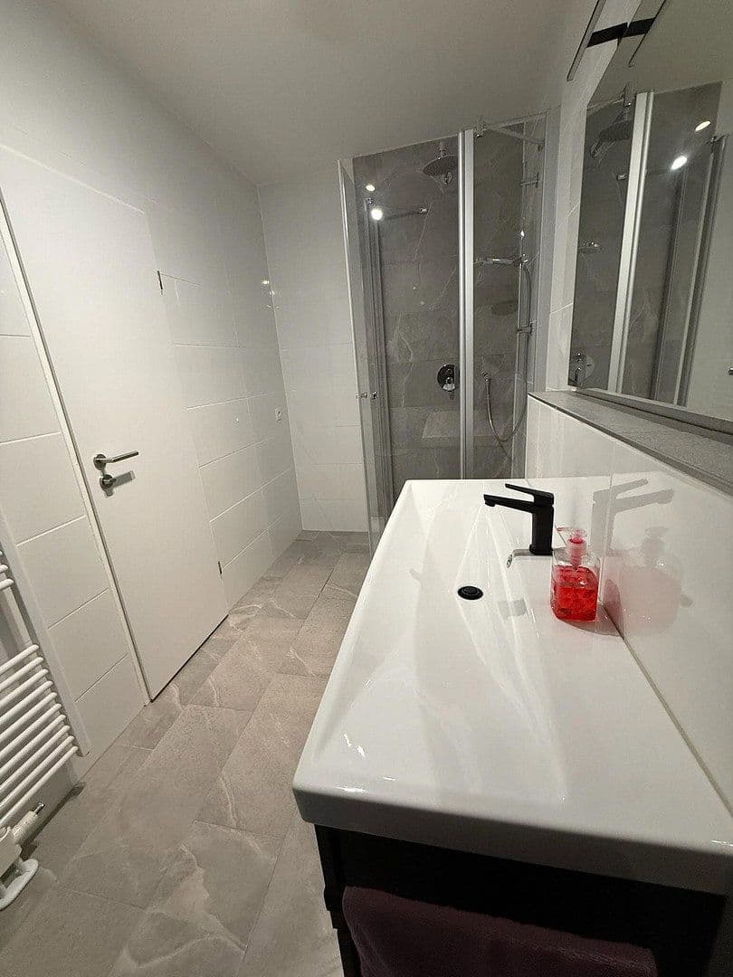 Pronájem bytu 4+1 88 m², Hannoveraner Str. 58, Lingen (Ems), Dolní Sasko Pronájem bytu 4+1 88 m², Hannoveraner Str. 58, Lingen (Ems), Dolní Sasko