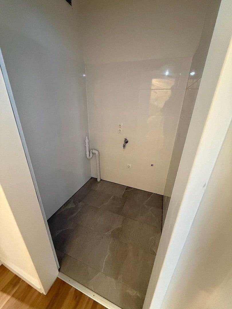 Pronájem bytu 4+1 88 m², Hannoveraner Str. 58, Lingen (Ems), Dolní Sasko Pronájem bytu 4+1 88 m², Hannoveraner Str. 58, Lingen (Ems), Dolní Sasko