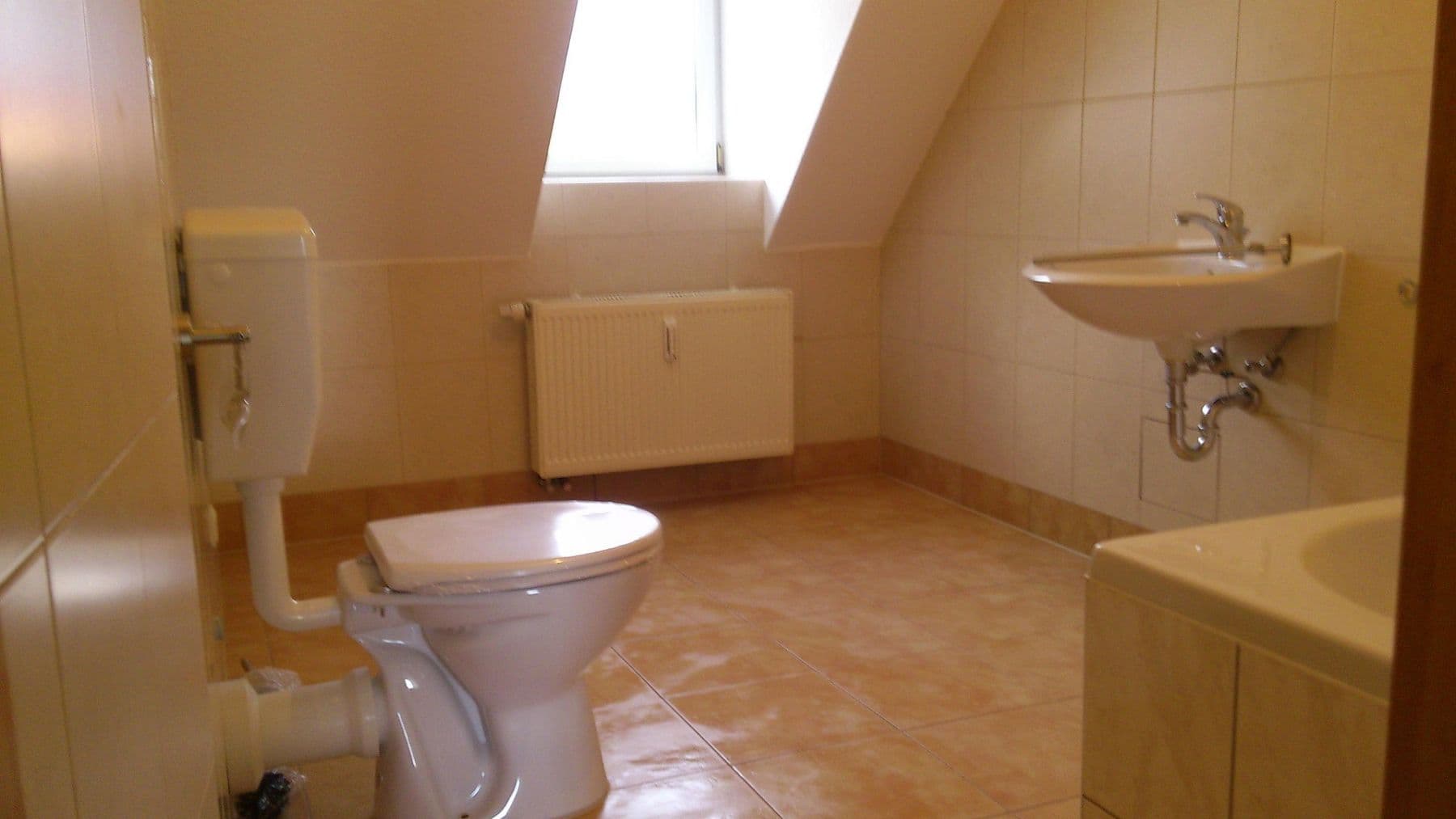 Prodej domu 338 m², pozemek 1.108 m², Coswig (Anhalt), Sasko-Anhaltsko Prodej domu 338 m², pozemek 1.108 m², Coswig (Anhalt), Sasko-Anhaltsko