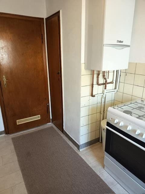 Pronájem bytu 3+1 64 m², Wilhelmshöher Allee 57, Kassel, Hessen Pronájem bytu 3+1 64 m², Wilhelmshöher Allee 57, Kassel, Hessen