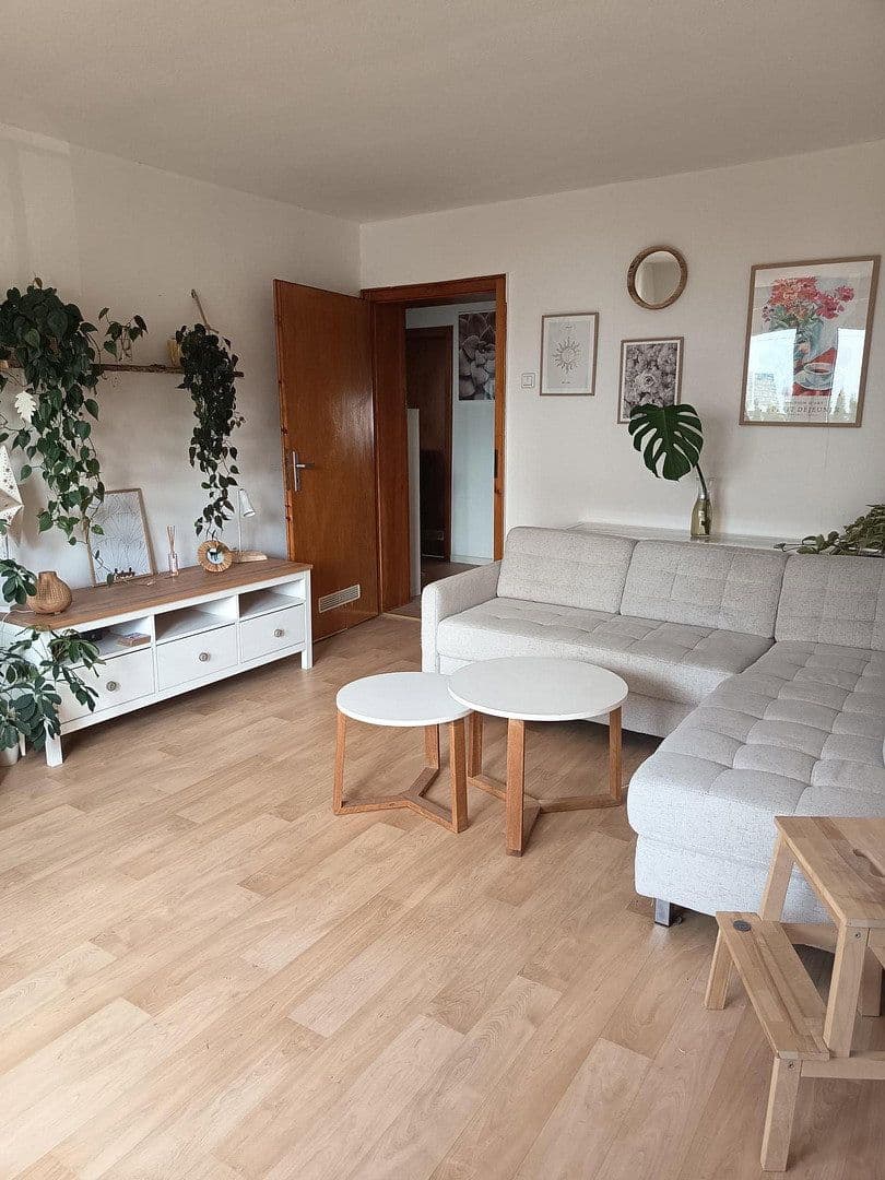 Pronájem bytu 3+1 64 m², Wilhelmshöher Allee 57, Kassel, Hessen Pronájem bytu 3+1 64 m², Wilhelmshöher Allee 57, Kassel, Hessen