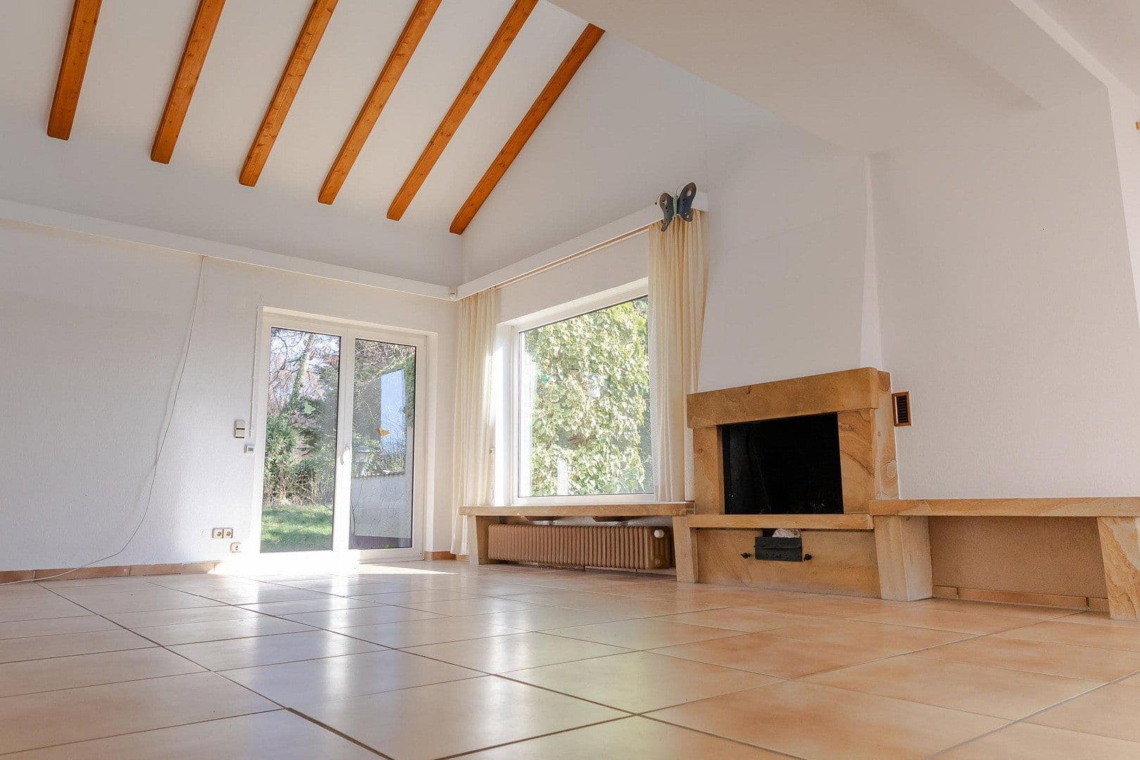 Prodej domu 185 m², pozemek 630 m², Kronberg im Taunus, Hessen Prodej domu 185 m², pozemek 630 m², Kronberg im Taunus, Hessen