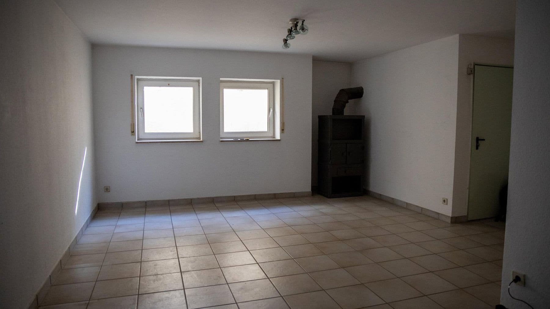 Prodej domu 185 m², pozemek 630 m², Kronberg im Taunus, Hessen Prodej domu 185 m², pozemek 630 m², Kronberg im Taunus, Hessen