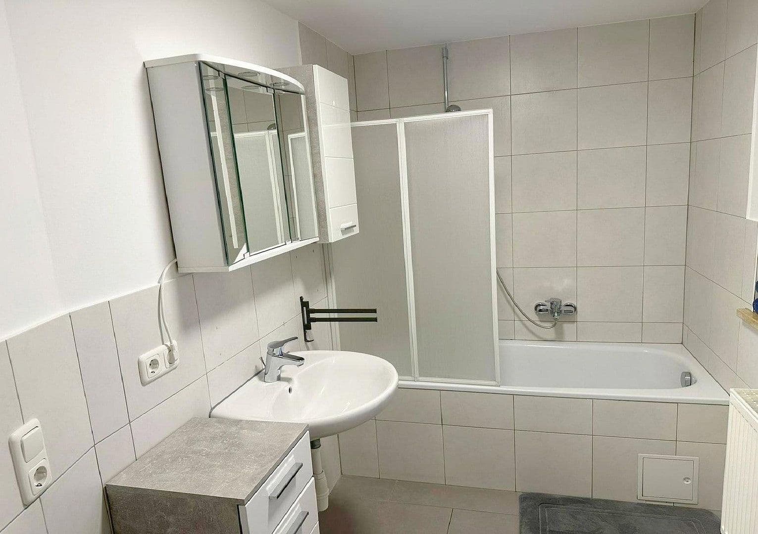 Prodej domu 143 m², pozemek 181 m², Benzstr. 1, Dingolfing, Bavorsko Prodej domu 143 m², pozemek 181 m², Benzstr. 1, Dingolfing, Bavorsko