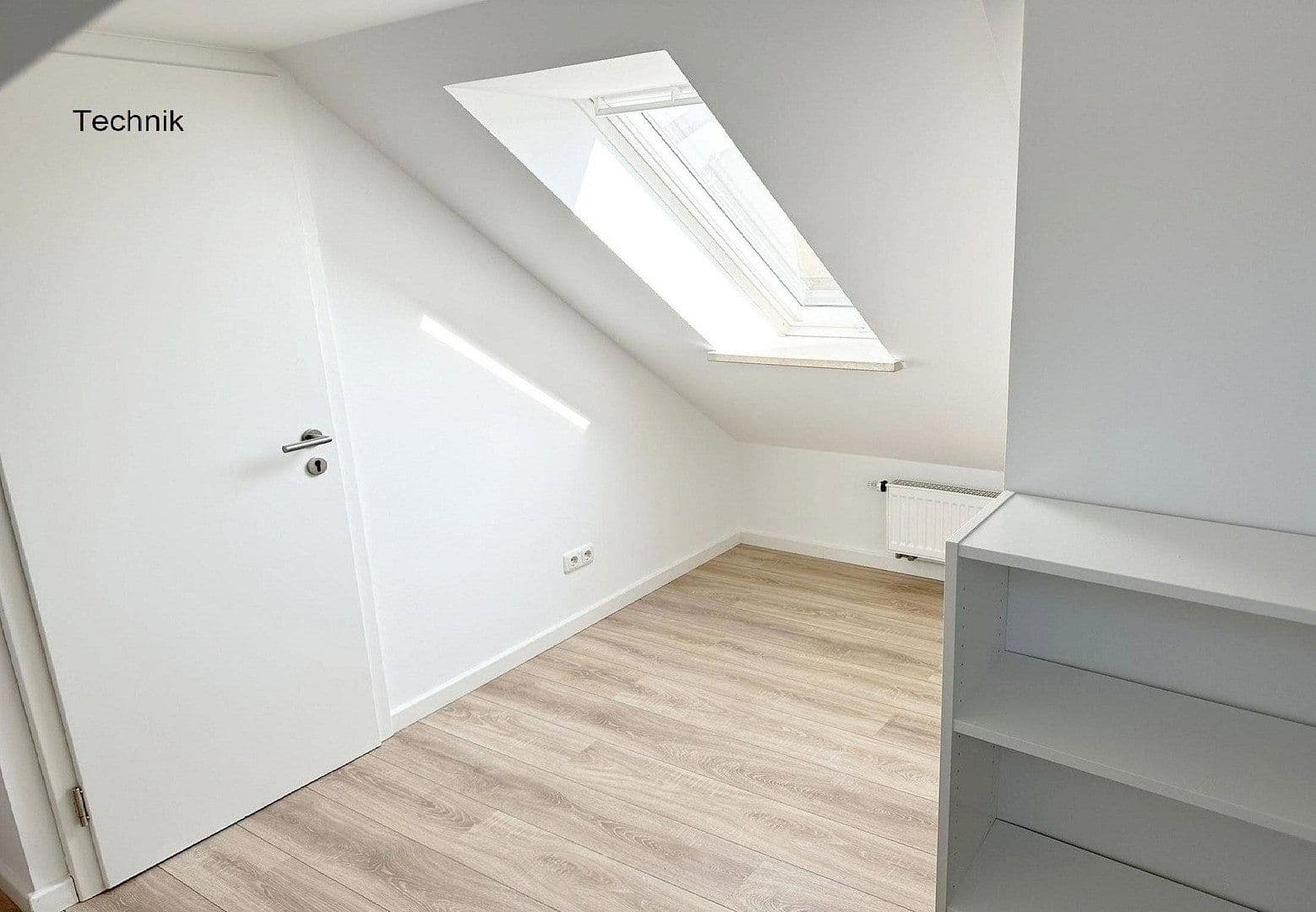 Prodej domu 143 m², pozemek 181 m², Benzstr. 1, Dingolfing, Bavorsko Prodej domu 143 m², pozemek 181 m², Benzstr. 1, Dingolfing, Bavorsko