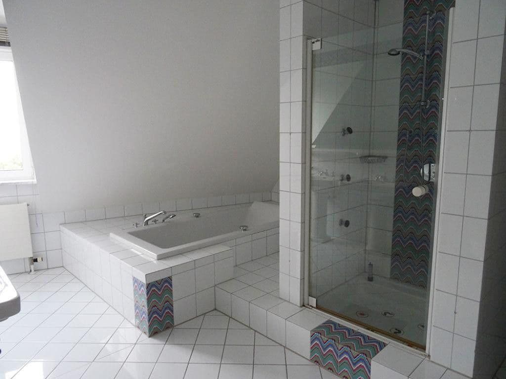Pronájem bytu 6+kk 271 m², Coburg, Bavorsko Pronájem bytu 6+kk 271 m², Coburg, Bavorsko