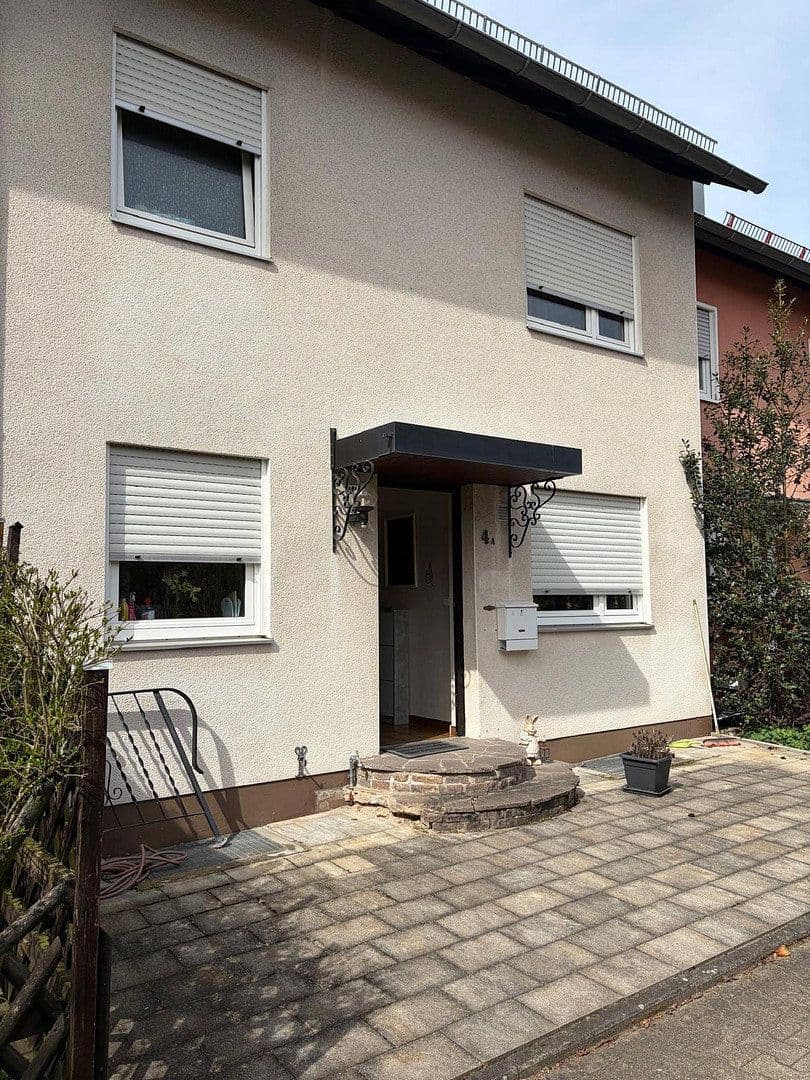 Prodej domu 150 m², pozemek 181 m², Nürnberg, Bavorsko Prodej domu 150 m², pozemek 181 m², Nürnberg, Bavorsko