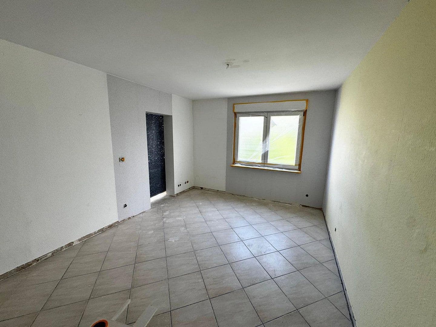 Pronájem bytu 5+1 160 m², Bruchköbel, Hessen Pronájem bytu 5+1 160 m², Bruchköbel, Hessen