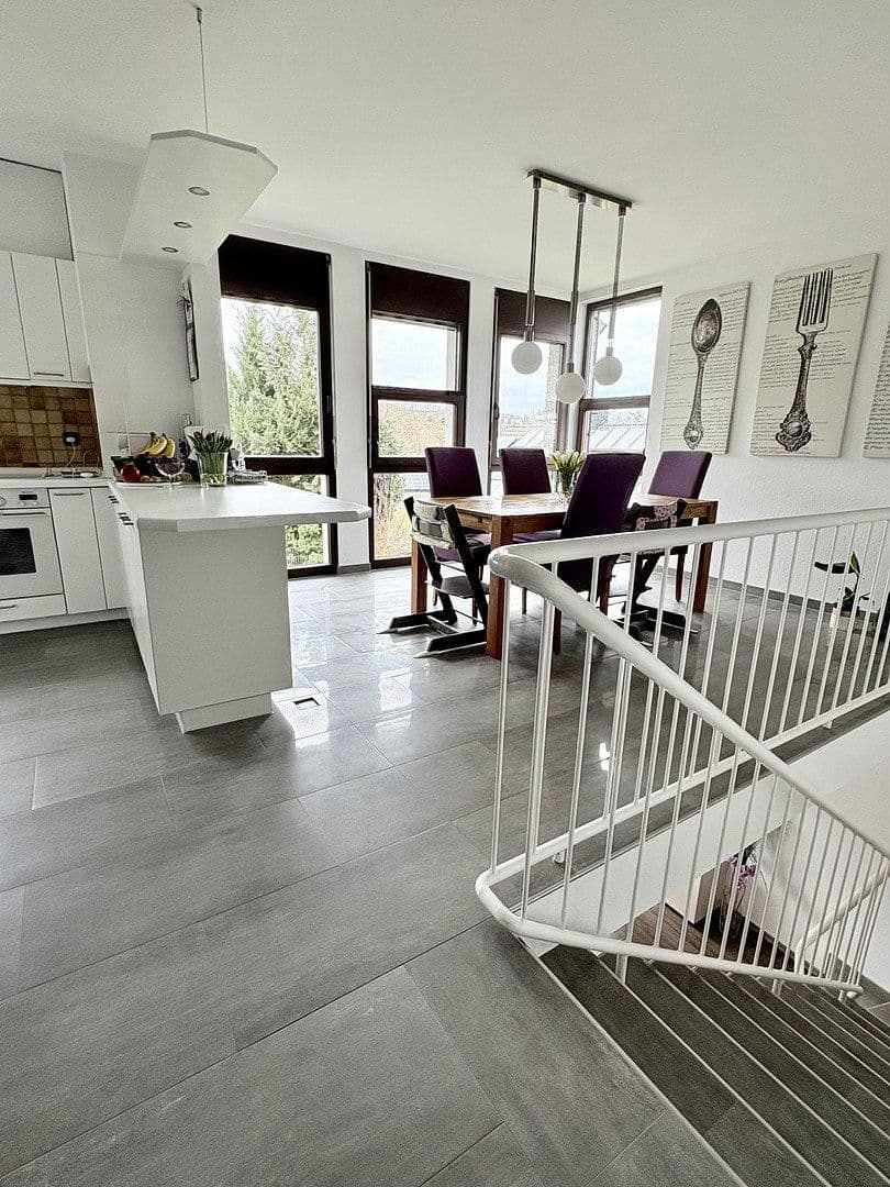 Prodej bytu 4+kk 111 m², Niedernhausen, Hessen Prodej bytu 4+kk 111 m², Niedernhausen, Hessen