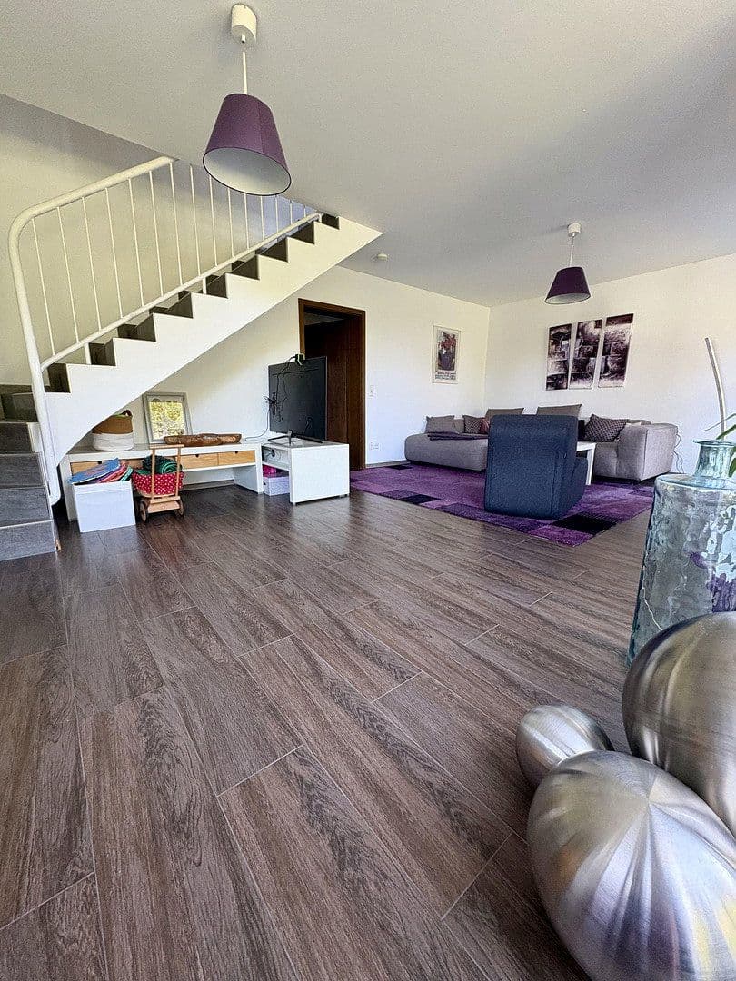 Prodej bytu 4+kk 111 m², Niedernhausen, Hessen Prodej bytu 4+kk 111 m², Niedernhausen, Hessen