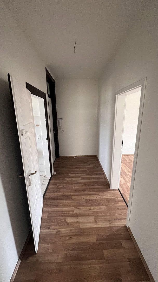 Prodej domu 351 m², pozemek 580 m², Starohrad, Durynsko Prodej domu 351 m², pozemek 580 m², Starohrad, Durynsko