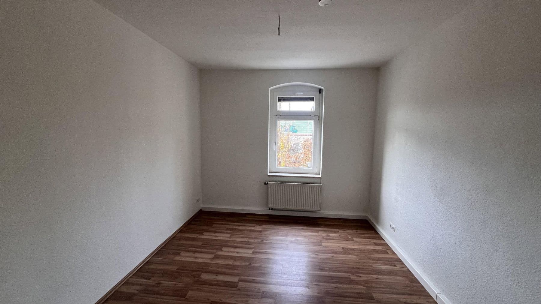 Prodej domu 351 m², pozemek 580 m², Starohrad, Durynsko Prodej domu 351 m², pozemek 580 m², Starohrad, Durynsko