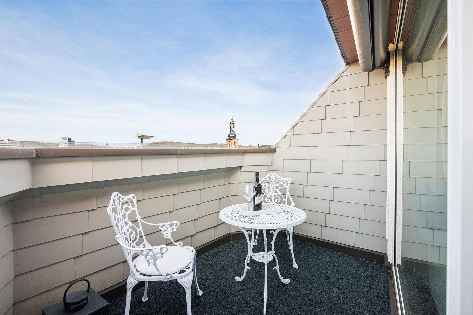 Pronájem bytu 3+1 95 m², Vorstadtstr. 17, Saarbrücken, Země Sársko Pronájem bytu 3+1 95 m², Vorstadtstr. 17, Saarbrücken, Země Sársko