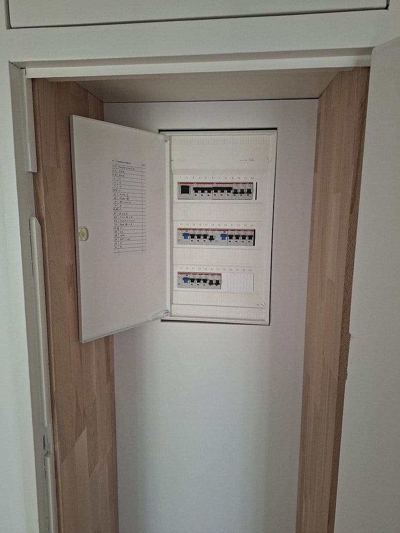 Prodej bytu 3+1 64 m², Berlin, Berlín Prodej bytu 3+1 64 m², Berlin, Berlín