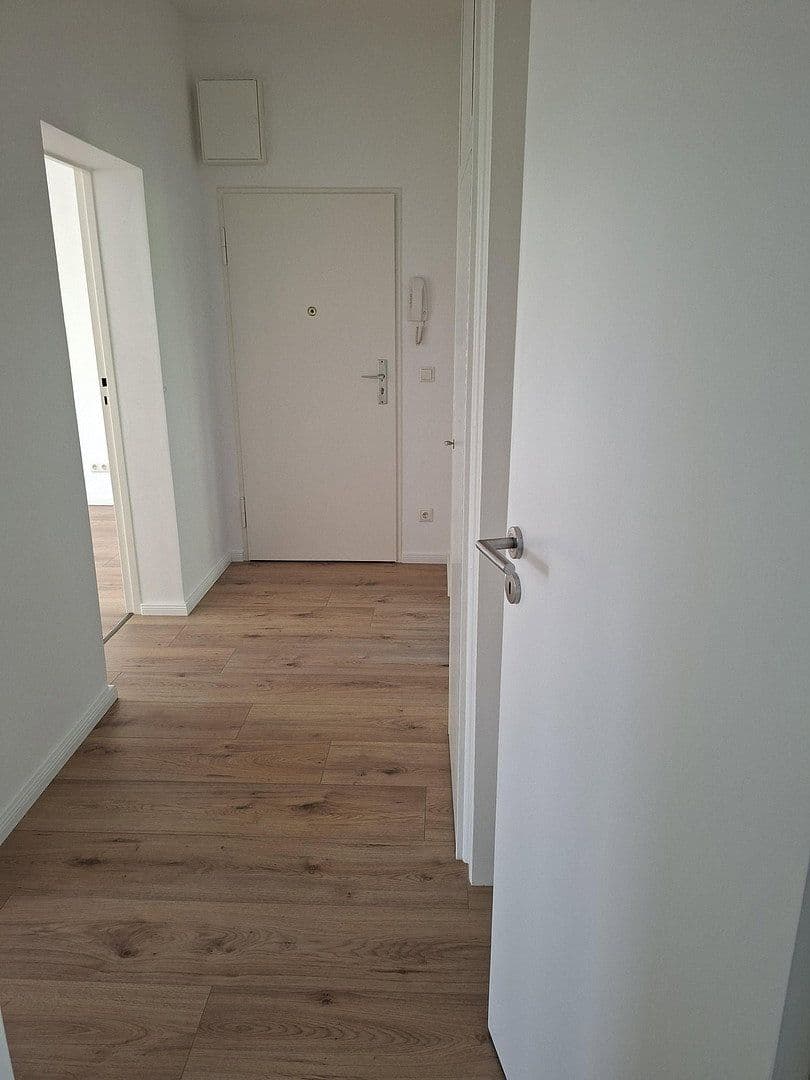Prodej bytu 3+1 64 m², Berlin, Berlín Prodej bytu 3+1 64 m², Berlin, Berlín