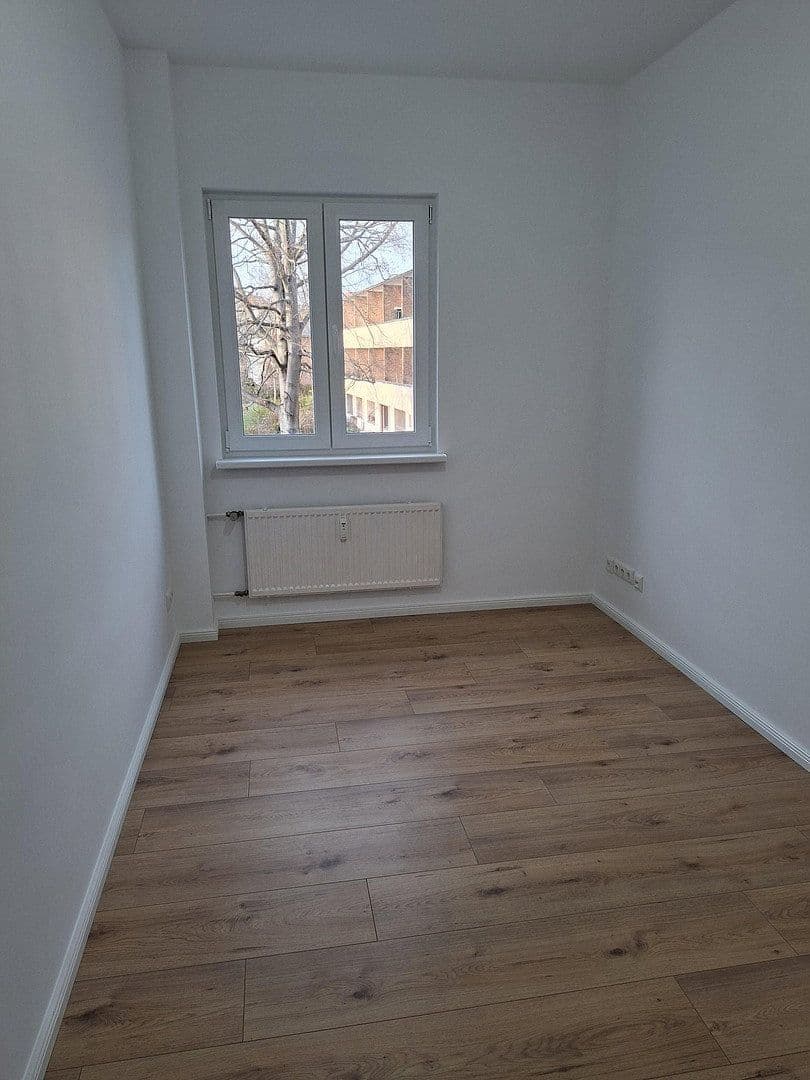 Prodej bytu 3+1 64 m², Berlin, Berlín Prodej bytu 3+1 64 m², Berlin, Berlín