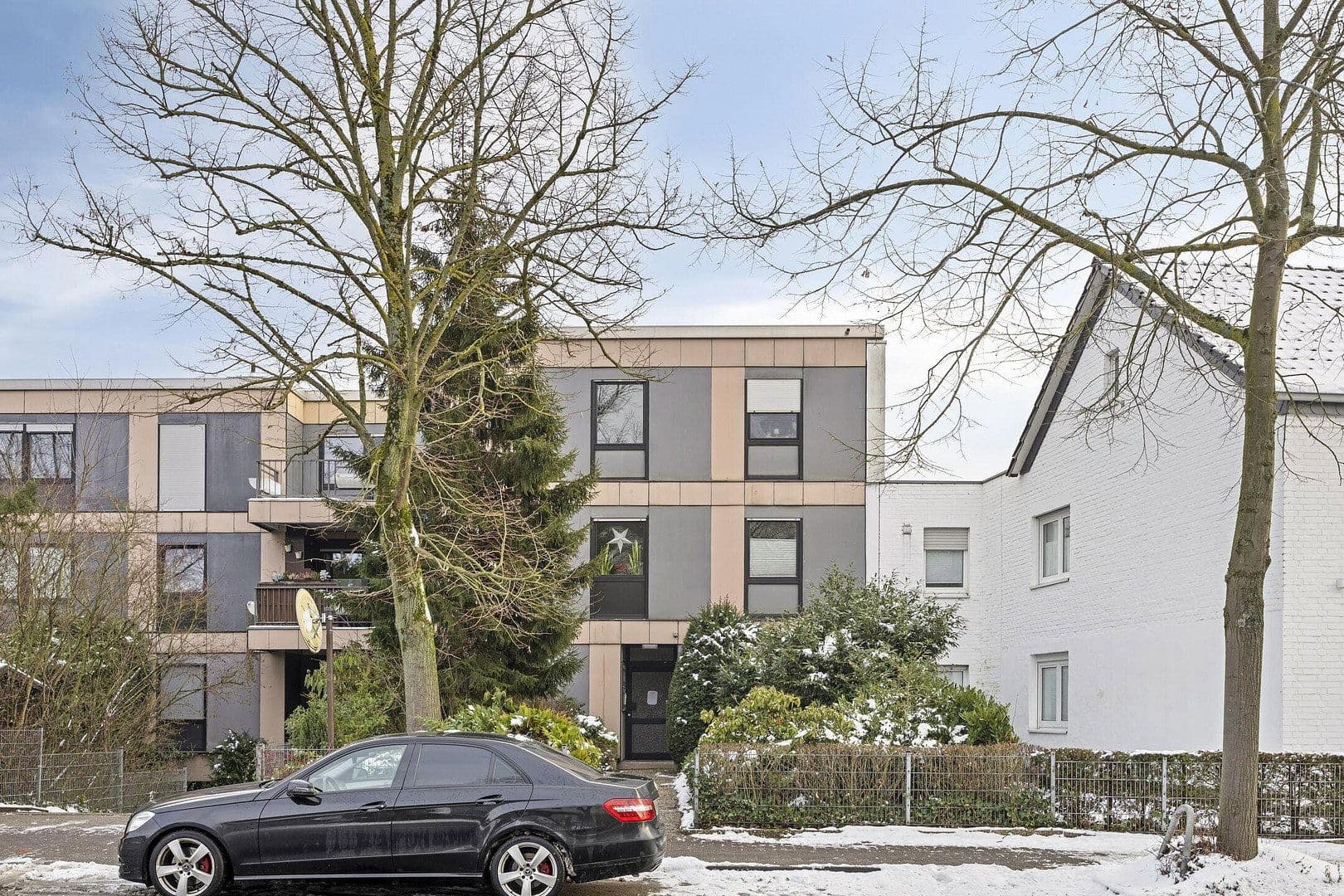 Prodej bytu 3+1 84 m², Meerbusch, Severní Porýní-Vestfálsko Prodej bytu 3+1 84 m², Meerbusch, Severní Porýní-Vestfálsko