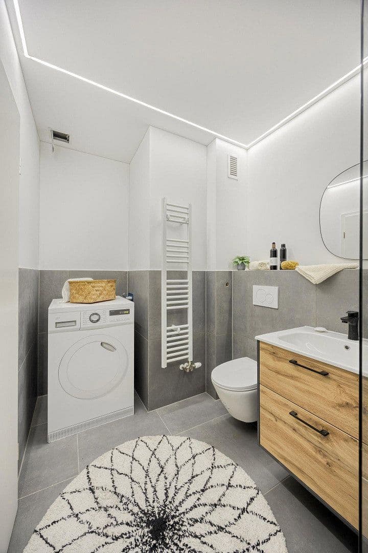 Prodej bytu 3+1 84 m², Meerbusch, Severní Porýní-Vestfálsko Prodej bytu 3+1 84 m², Meerbusch, Severní Porýní-Vestfálsko