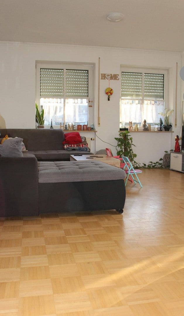 Pronájem bytu 3+1 86 m², Uffenheim, Bavorsko Pronájem bytu 3+1 86 m², Uffenheim, Bavorsko