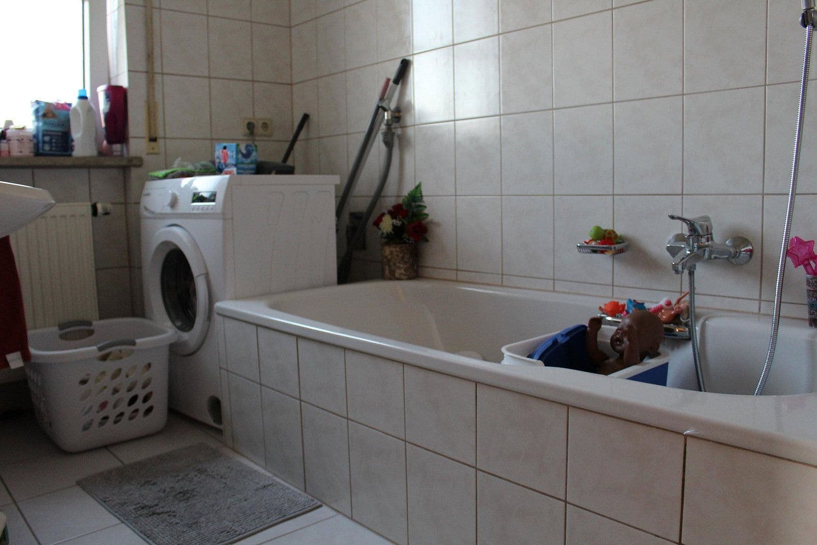 Pronájem bytu 3+1 86 m², Uffenheim, Bavorsko Pronájem bytu 3+1 86 m², Uffenheim, Bavorsko