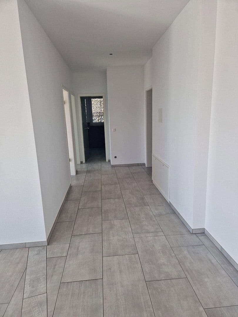 Pronájem bytu 4+1 155 m², Grenzach-Wyhlen, Bádensko-Württembersko Pronájem bytu 4+1 155 m², Grenzach-Wyhlen, Bádensko-Württembersko