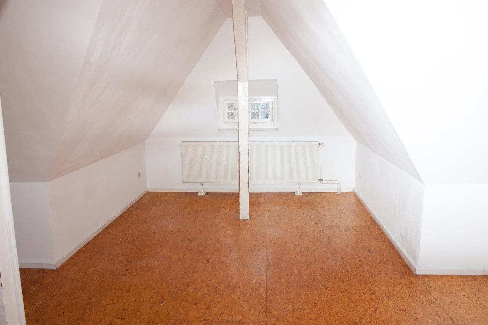 Prodej bytu 3+1 61 m², Frankfurt-Höchst, Hessen Prodej bytu 3+1 61 m², Frankfurt-Höchst, Hessen