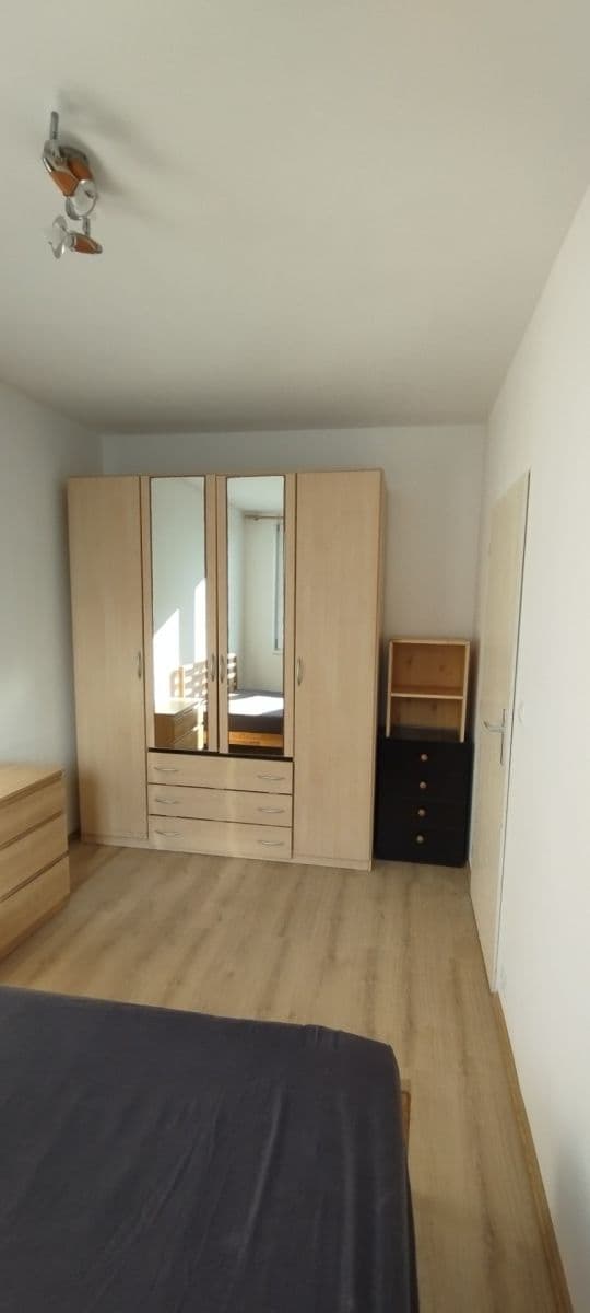 Prodej bytu 2+kk 43 m², Bechlínská, Praha, Praha Prodej bytu 2+kk 43 m², Bechlínská, Praha, Praha