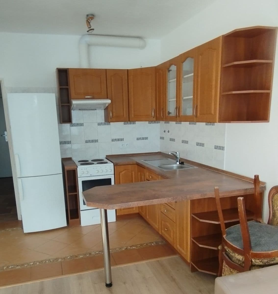 Prodej bytu 2+kk 43 m², Bechlínská, Praha, Praha Prodej bytu 2+kk 43 m², Bechlínská, Praha, Praha