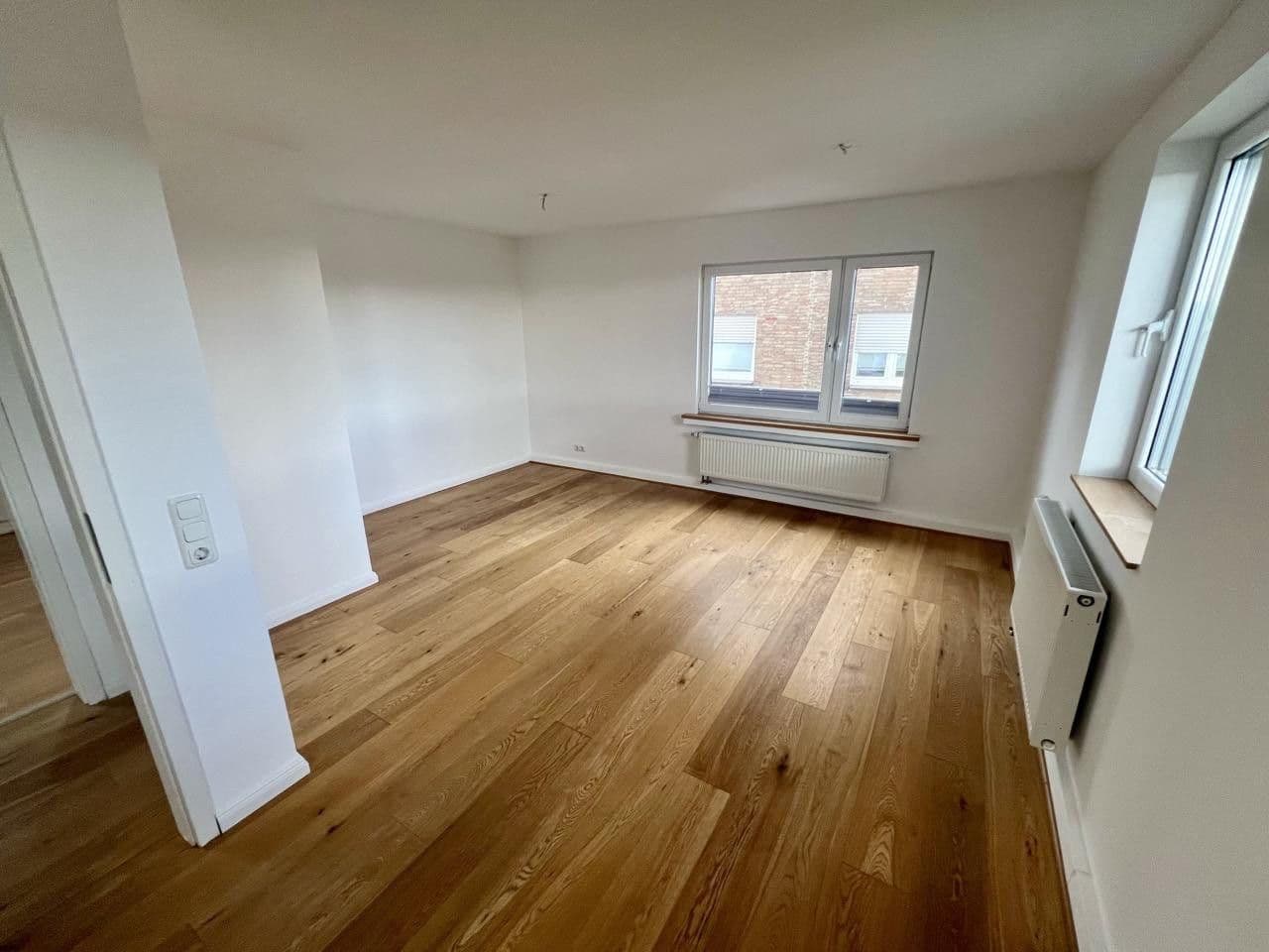 Prodej domu 238 m², pozemek 323 m², Im Lerchenfeld 10, Herdecke, Severní Porýní-Vestfálsko Prodej domu 238 m², pozemek 323 m², Im Lerchenfeld 10, Herdecke, Severní Porýní-Vestfálsko