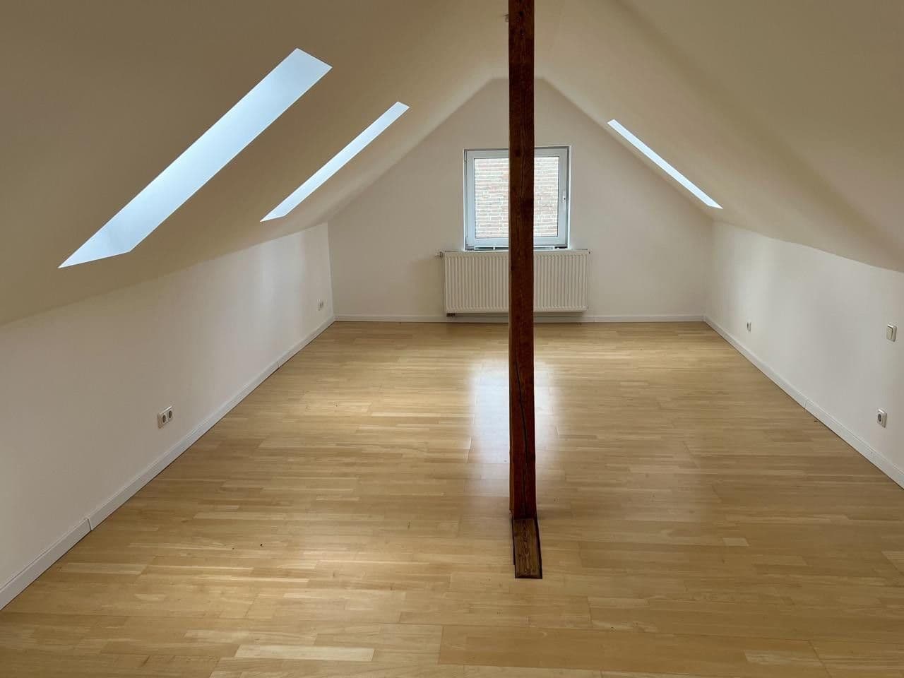 Prodej domu 238 m², pozemek 323 m², Im Lerchenfeld 10, Herdecke, Severní Porýní-Vestfálsko Prodej domu 238 m², pozemek 323 m², Im Lerchenfeld 10, Herdecke, Severní Porýní-Vestfálsko