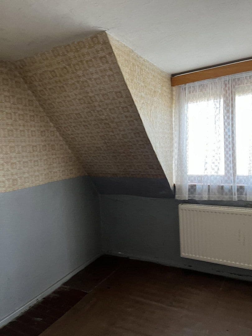 Prodej domu 121 m², pozemek 270 m², Kreuzbergstraße 39, Dessau-Rosslau, Sasko-Anhaltsko Prodej domu 121 m², pozemek 270 m², Kreuzbergstraße 39, Dessau-Rosslau, Sasko-Anhaltsko