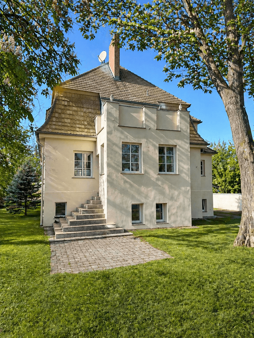 Prodej domu 220 m², pozemek 1.037 m², Heidestraße 147, Dessau-Rosslau, Sasko-Anhaltsko Prodej domu 220 m², pozemek 1.037 m², Heidestraße 147, Dessau-Rosslau, Sasko-Anhaltsko
