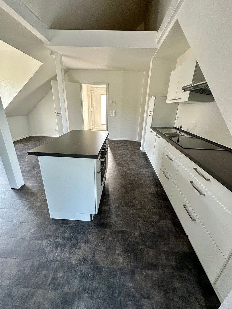 Pronájem bytu 3+1 71 m², Gemünden, Porýní-Falc Pronájem bytu 3+1 71 m², Gemünden, Porýní-Falc