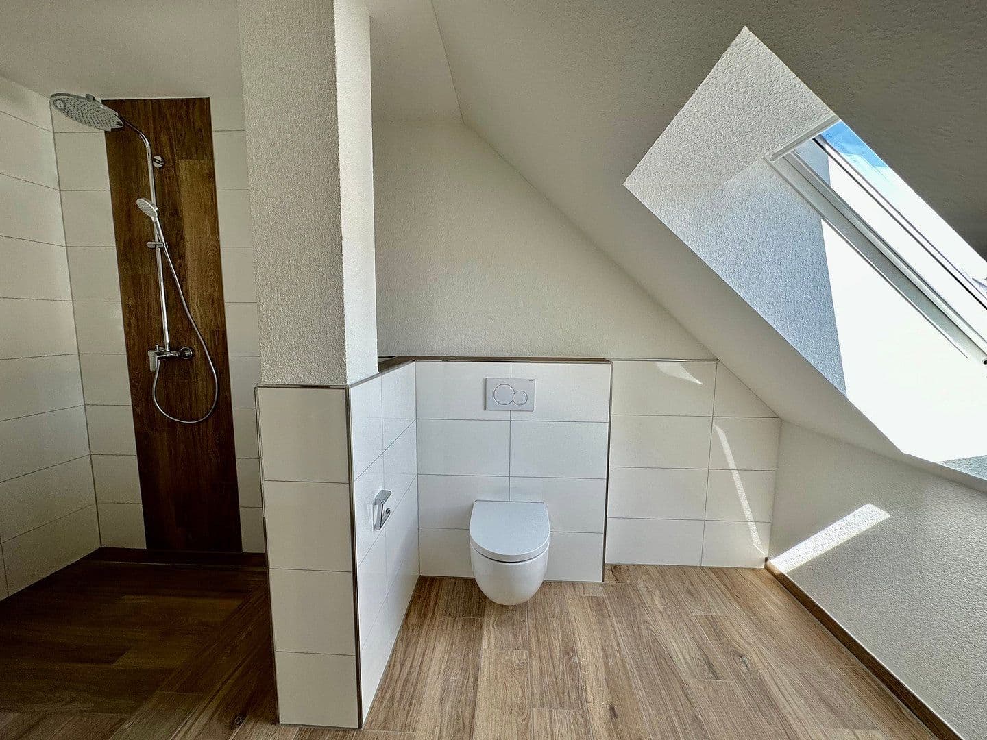 Pronájem bytu 3+1 71 m², Gemünden, Porýní-Falc Pronájem bytu 3+1 71 m², Gemünden, Porýní-Falc