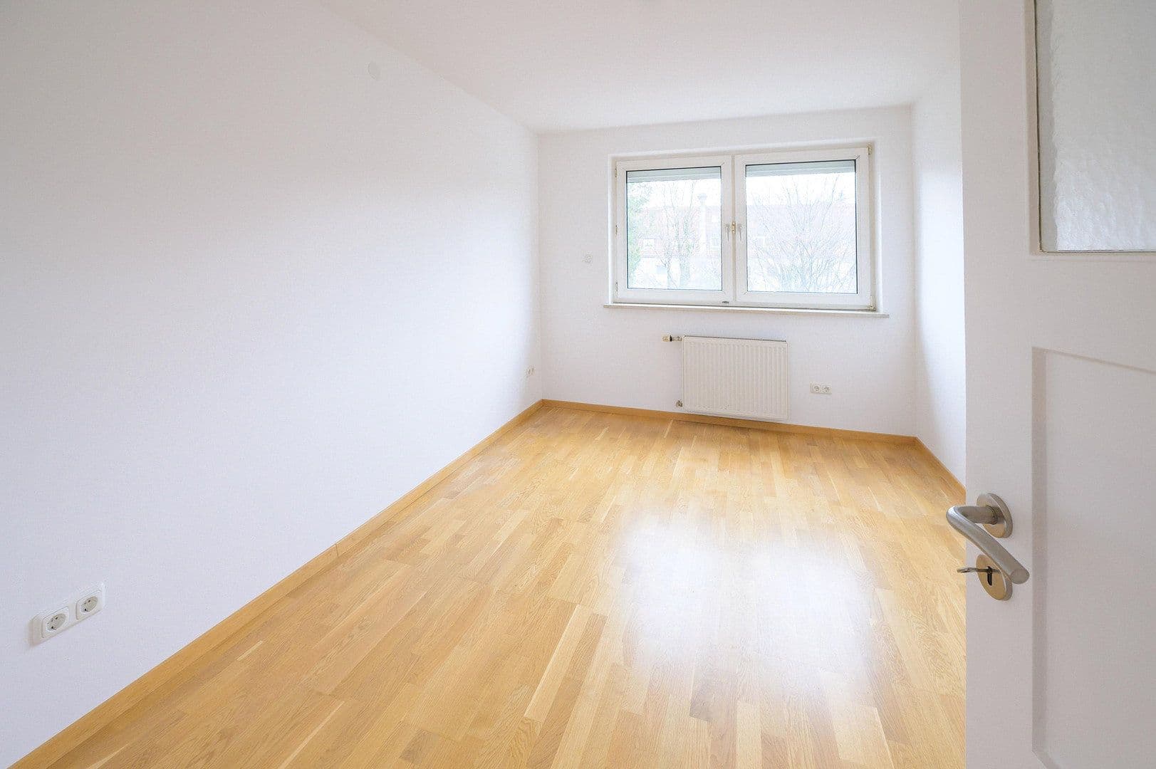 Prodej bytu 3+1 76 m², München OT Altbogenhausen, Bavorsko Prodej bytu 3+1 76 m², München OT Altbogenhausen, Bavorsko