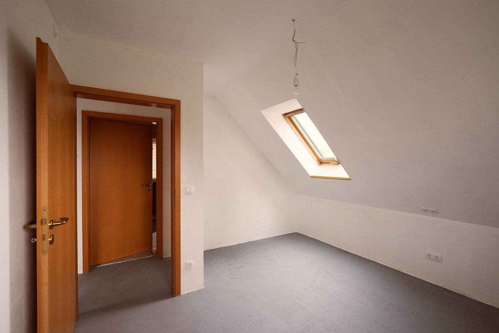 Prodej domu 104 m², pozemek 418 m², Berlin, Berlín Prodej domu 104 m², pozemek 418 m², Berlin, Berlín