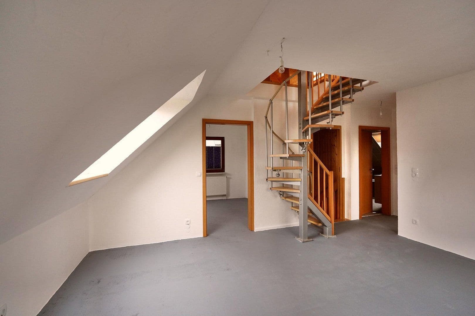 Prodej domu 104 m², pozemek 418 m², Berlin, Berlín Prodej domu 104 m², pozemek 418 m², Berlin, Berlín