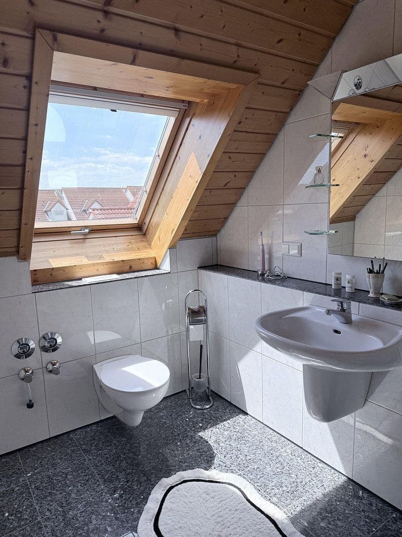 Prodej bytu 3+kk 110 m², Germersheimer Str. 12, Ludwigshafen, Porýní-Falc Prodej bytu 3+kk 110 m², Germersheimer Str. 12, Ludwigshafen, Porýní-Falc