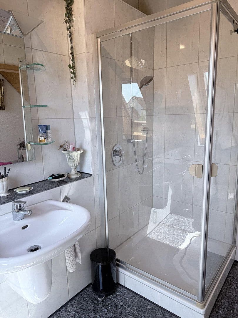 Prodej bytu 3+kk 110 m², Germersheimer Str. 12, Ludwigshafen, Porýní-Falc Prodej bytu 3+kk 110 m², Germersheimer Str. 12, Ludwigshafen, Porýní-Falc