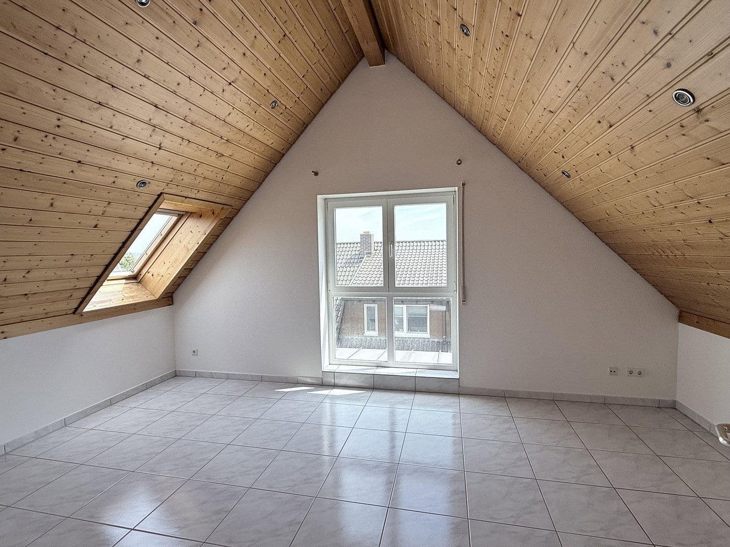 Prodej bytu 3+kk 110 m², Germersheimer Str. 12, Ludwigshafen, Porýní-Falc Prodej bytu 3+kk 110 m², Germersheimer Str. 12, Ludwigshafen, Porýní-Falc