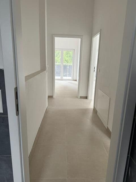Prodej domu 166 m², pozemek 280 m², Graf-Stauffenberg-Ring 83, Bad Homburg vor der Höhe, Hessen Prodej domu 166 m², pozemek 280 m², Graf-Stauffenberg-Ring 83, Bad Homburg vor der Höhe, Hessen
