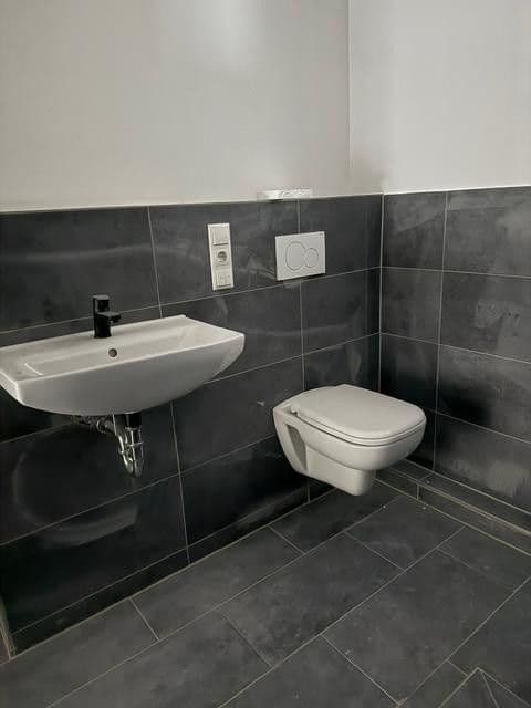 Prodej domu 166 m², pozemek 280 m², Graf-Stauffenberg-Ring 83, Bad Homburg vor der Höhe, Hessen Prodej domu 166 m², pozemek 280 m², Graf-Stauffenberg-Ring 83, Bad Homburg vor der Höhe, Hessen