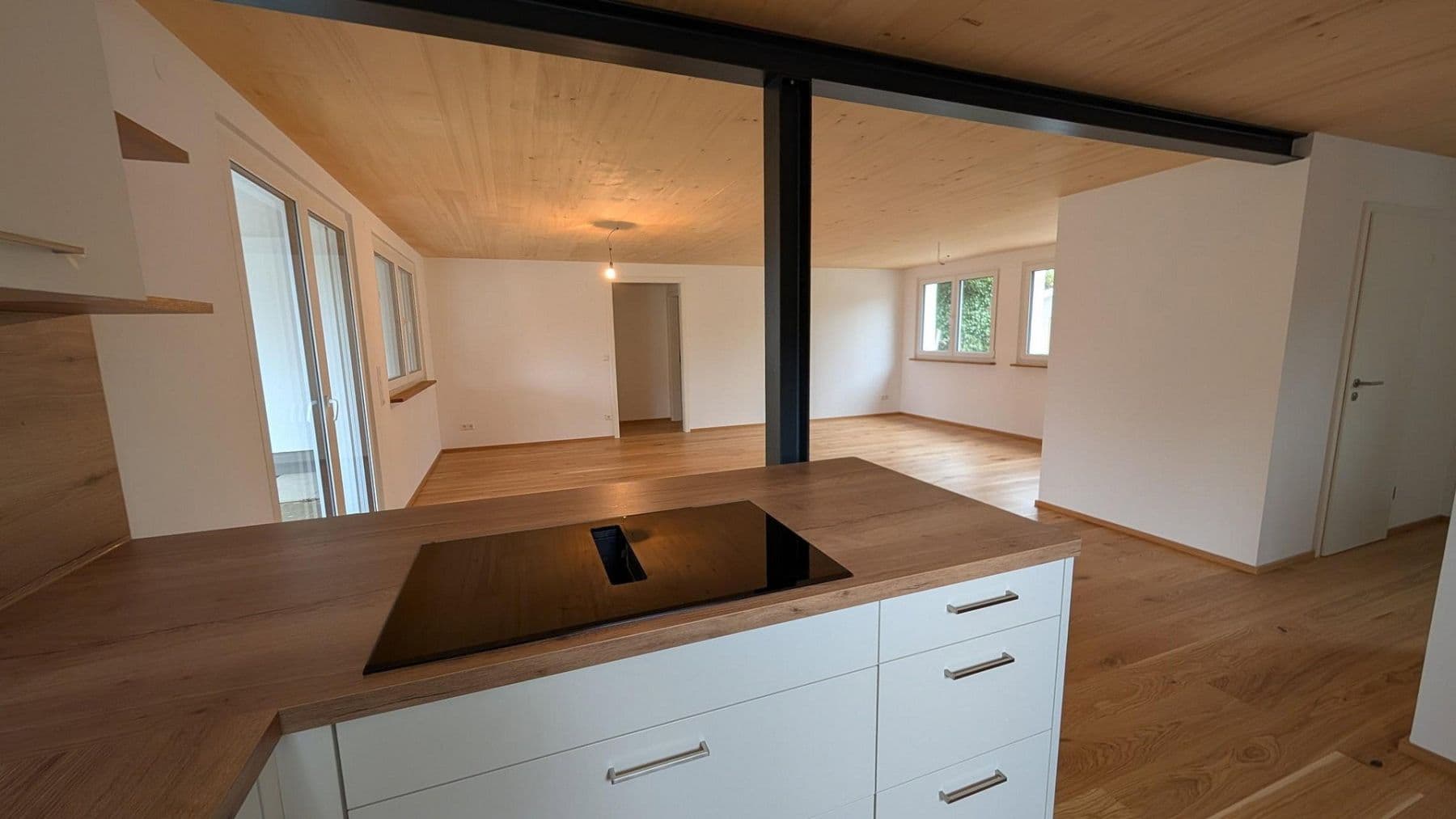 Pronájem bytu 3+kk 107 m², Meßkircher Straße 159A, Stockach, Bádensko-Württembersko Pronájem bytu 3+kk 107 m², Meßkircher Straße 159A, Stockach, Bádensko-Württembersko